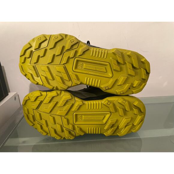 Adidas Terrex Unity Leather Mid COLD.RDY Hiking Boots men’s 9 Focus Olive Black - Picture 7 of 9